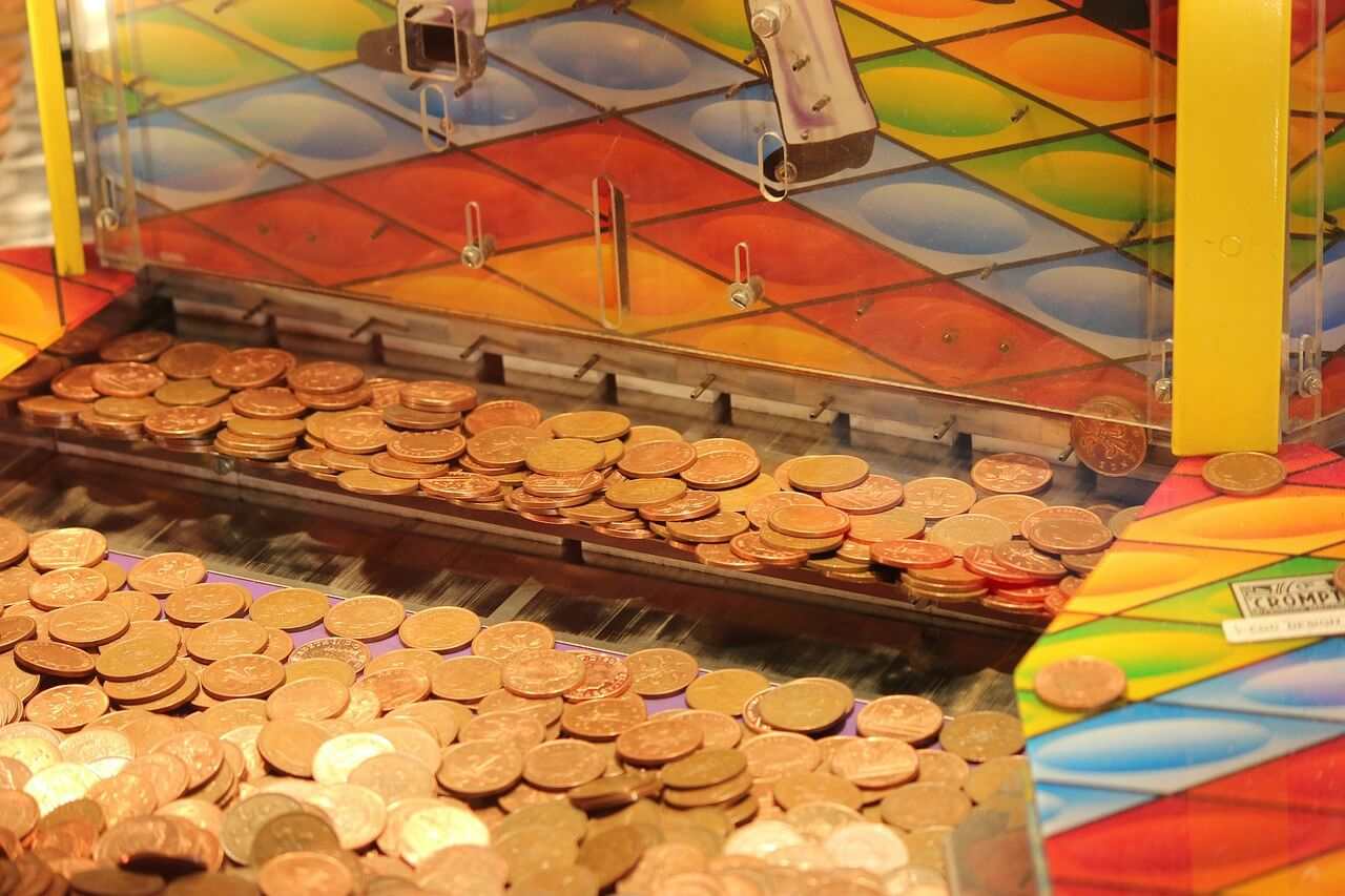 Coin-Drop-Slot-Machine